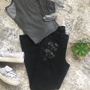 Chic Black Floral Straight Leg Jeans